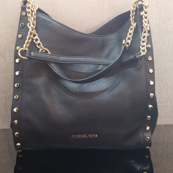 Michael Kors - Picture 1 of 1